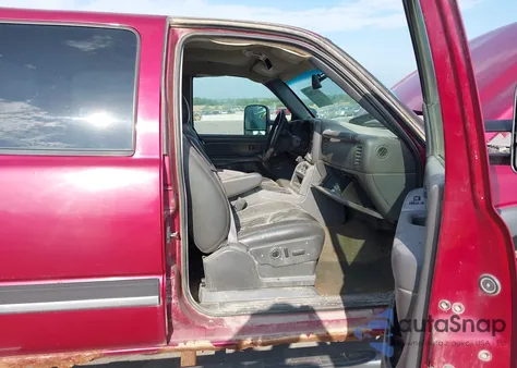 2007 Chevrolet Silverado 2500Hd Classic Lt3 из США, поврежденный, VIN 1GCHK23D57F117409